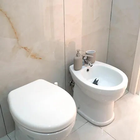 فندق مبيت وإفطار Beb Don Gennaro 3*