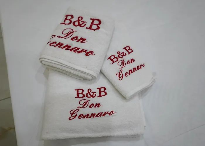 Beb Don Gennaro לינה וארוחת בוקר נאפולי